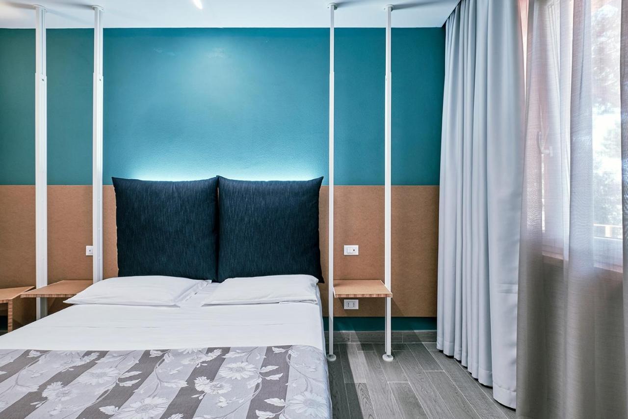 Hotel Storyville Business & Holiday Чинкуале Экстерьер фото