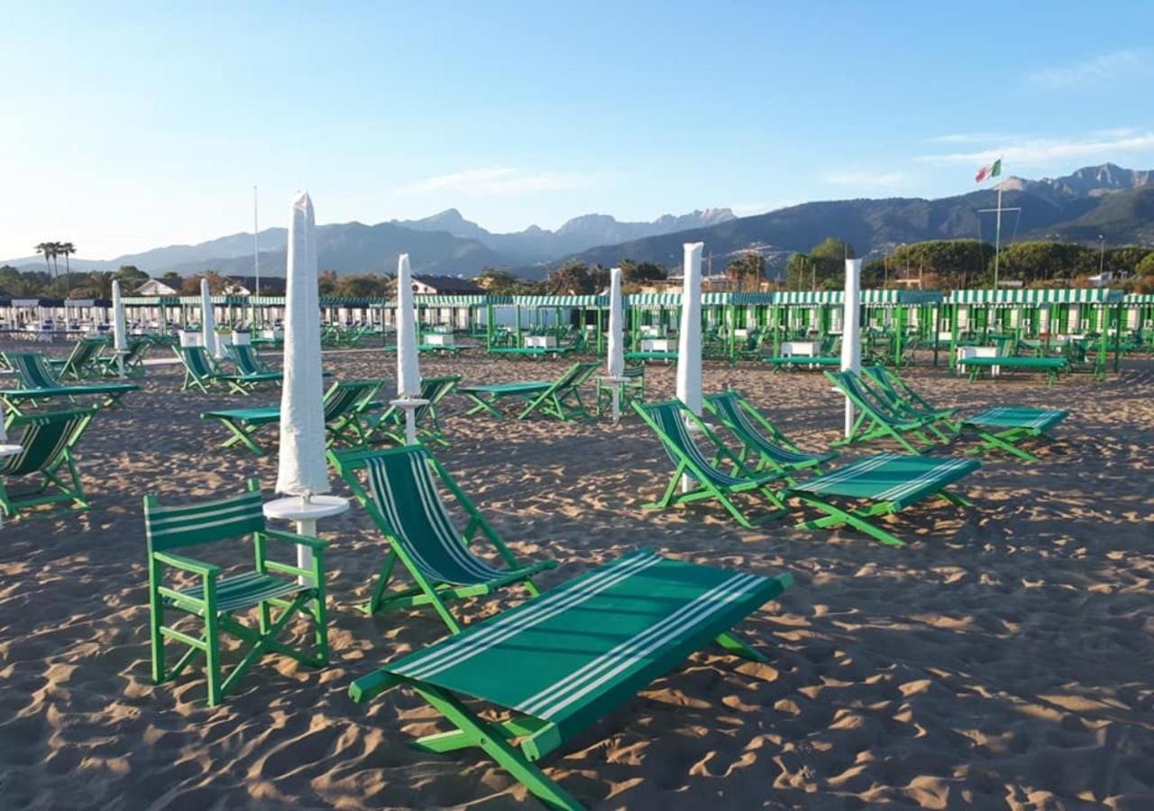 Hotel Storyville Business & Holiday Чинкуале Экстерьер фото
